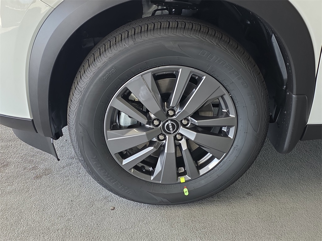 new 2026 Nissan Pathfinder car, priced at $34,508