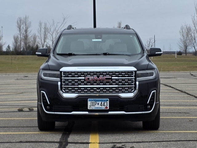 2022 GMC Acadia AWD Denali