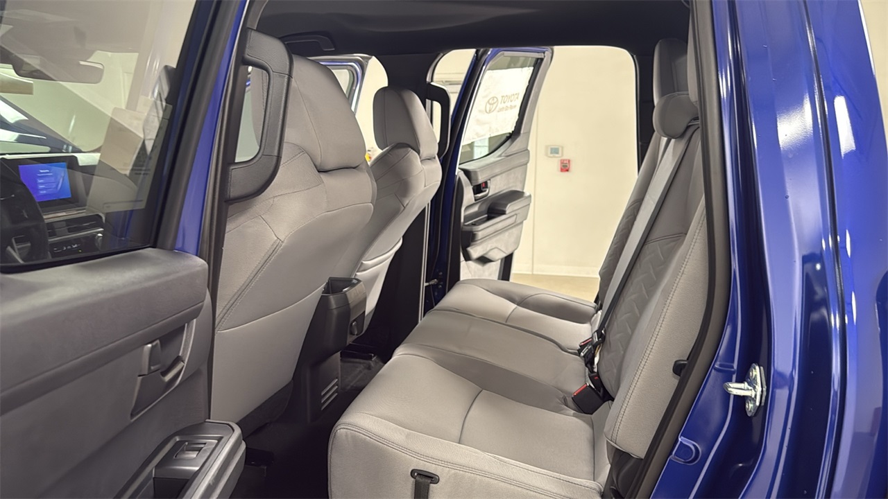 2025 Toyota Tacoma SR5 Double Cab photo 14