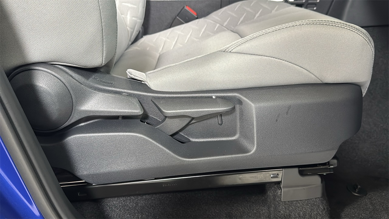 2025 Toyota Tacoma SR5 Double Cab photo 19