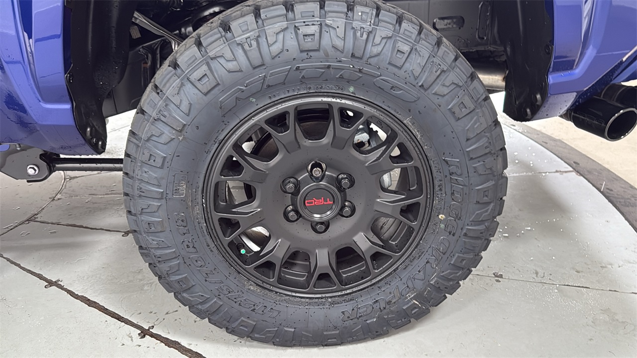 2025 Toyota Tacoma SR5 Double Cab photo 22