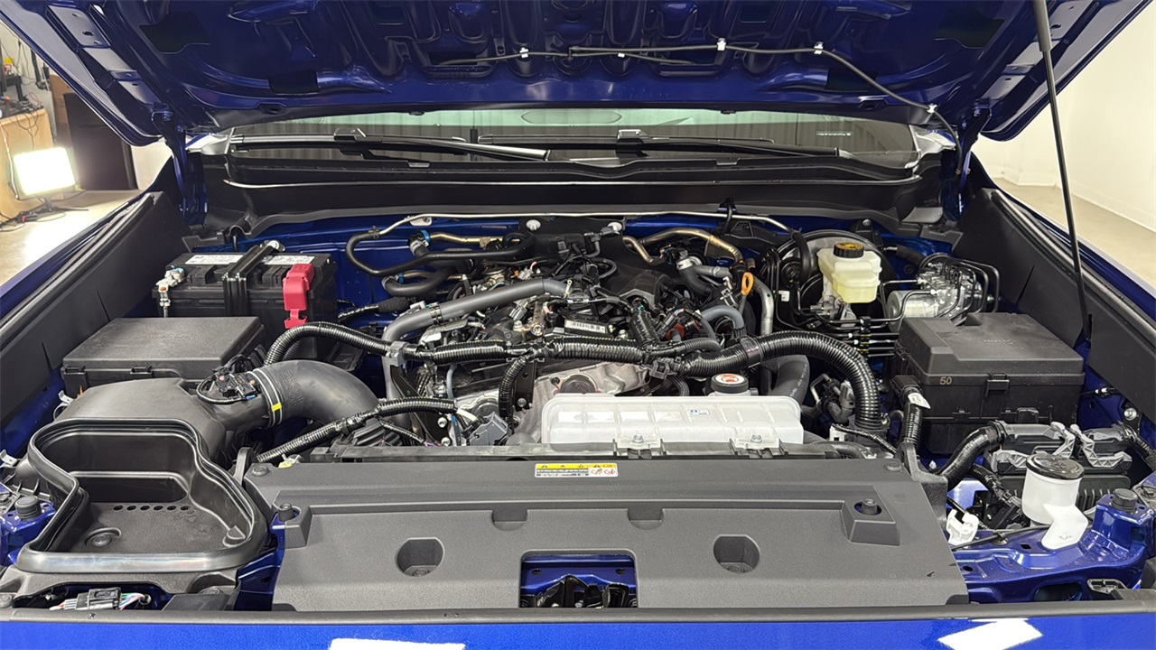 2025 Toyota Tacoma SR5 Double Cab photo 24