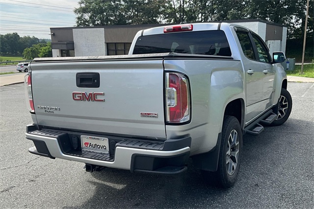 2015 Quicksilver Metallic GMC Canyon SLE1 4X4 Truck