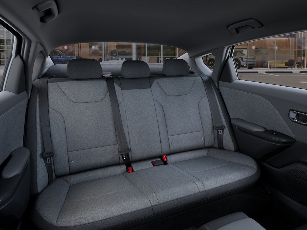 2025 Kia K4 LXS photo 15