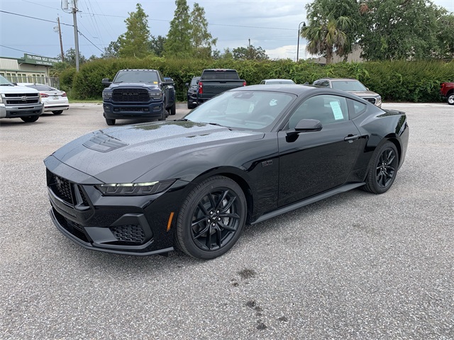 2025 Shadow Black Ford Mustang GT RWD Coupe