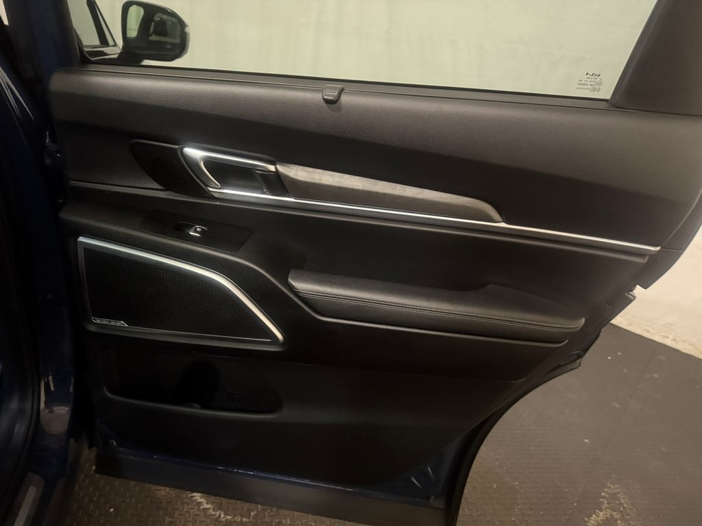 used 2023 Kia Telluride car, priced at $34,497