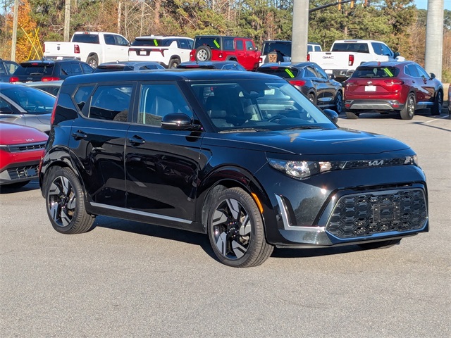 2023 Kia Soul GT-Line's photo