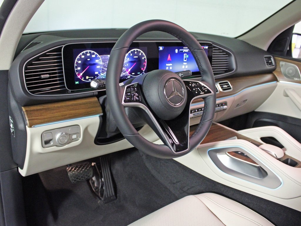 used 2026 Mercedes-Benz GLE car, priced at $65,988