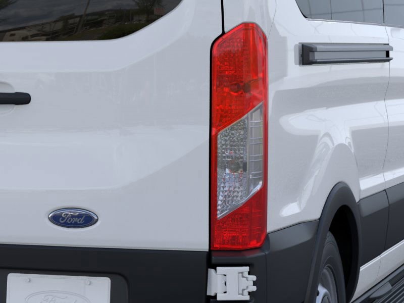 2025 Ford Transit photo 3