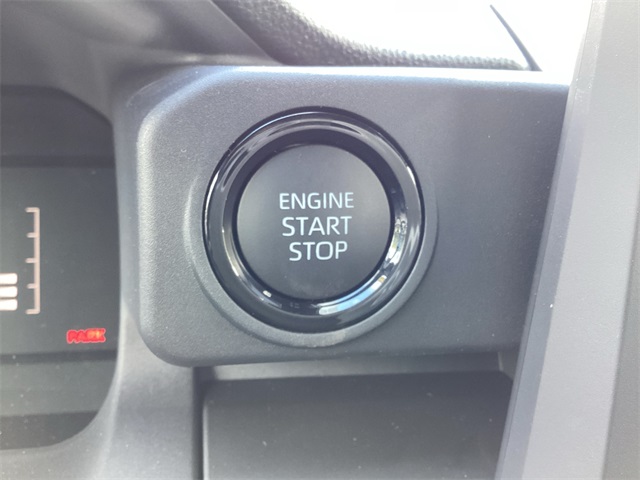 2025 Toyota Tacoma SR Double Cab photo 19