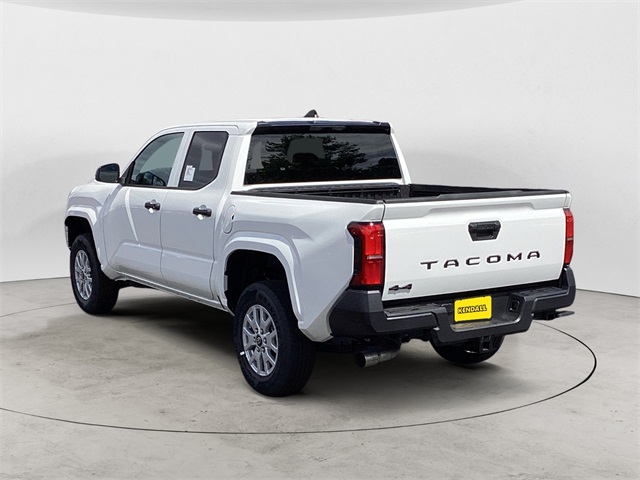 2025 Toyota Tacoma SR Double Cab photo 3