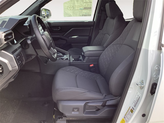 2025 Toyota Tacoma SR Double Cab photo 9