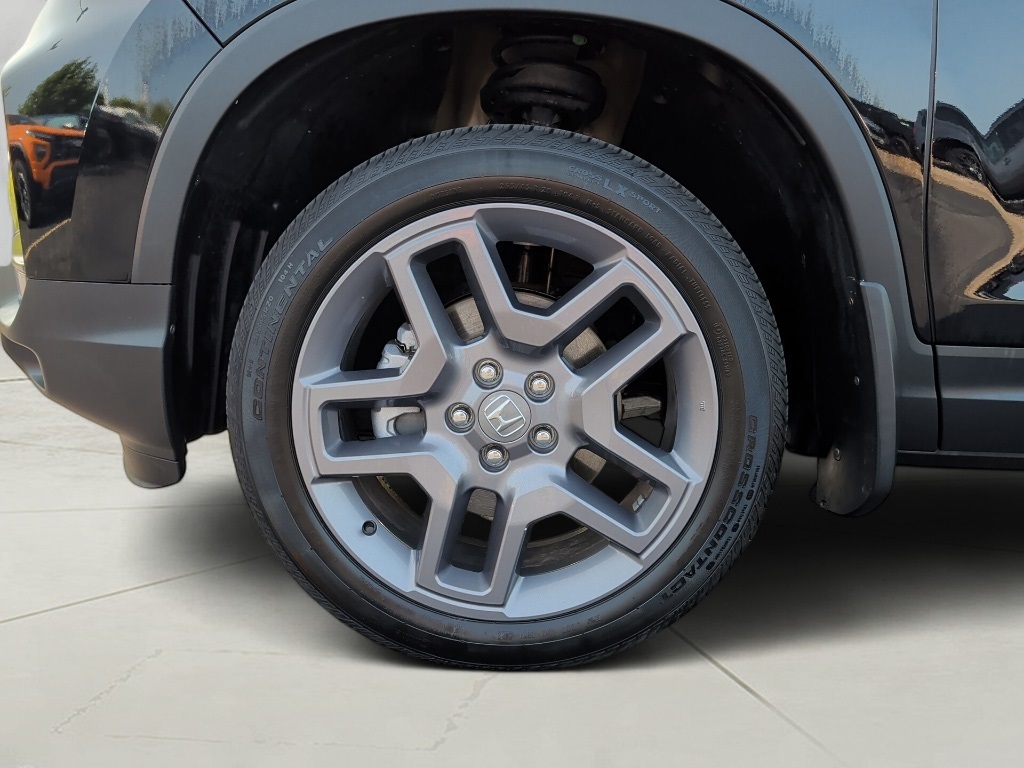 2023 Honda Passport EX-L photo 18