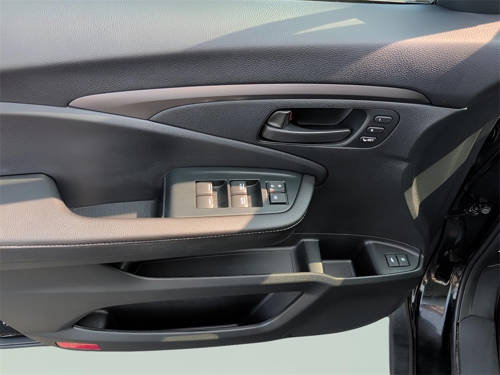 2023 Honda Passport EX-L photo 19