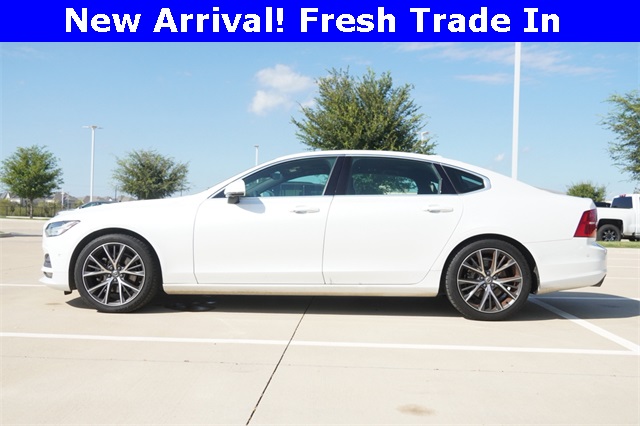 2018 Volvo S90 T5 Momentum photo 8