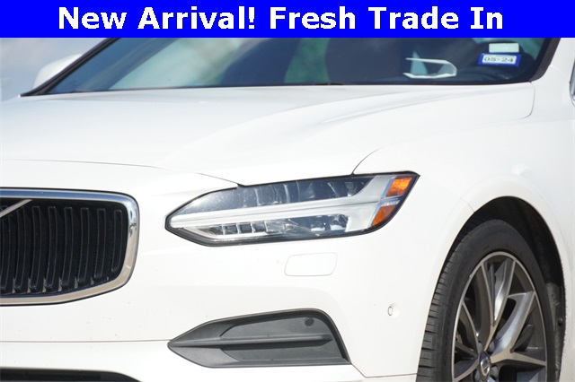 2018 Volvo S90 T5 Momentum photo 2
