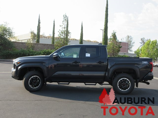 2025 Toyota Tacoma TRD Off-Road Double Cab photo 4
