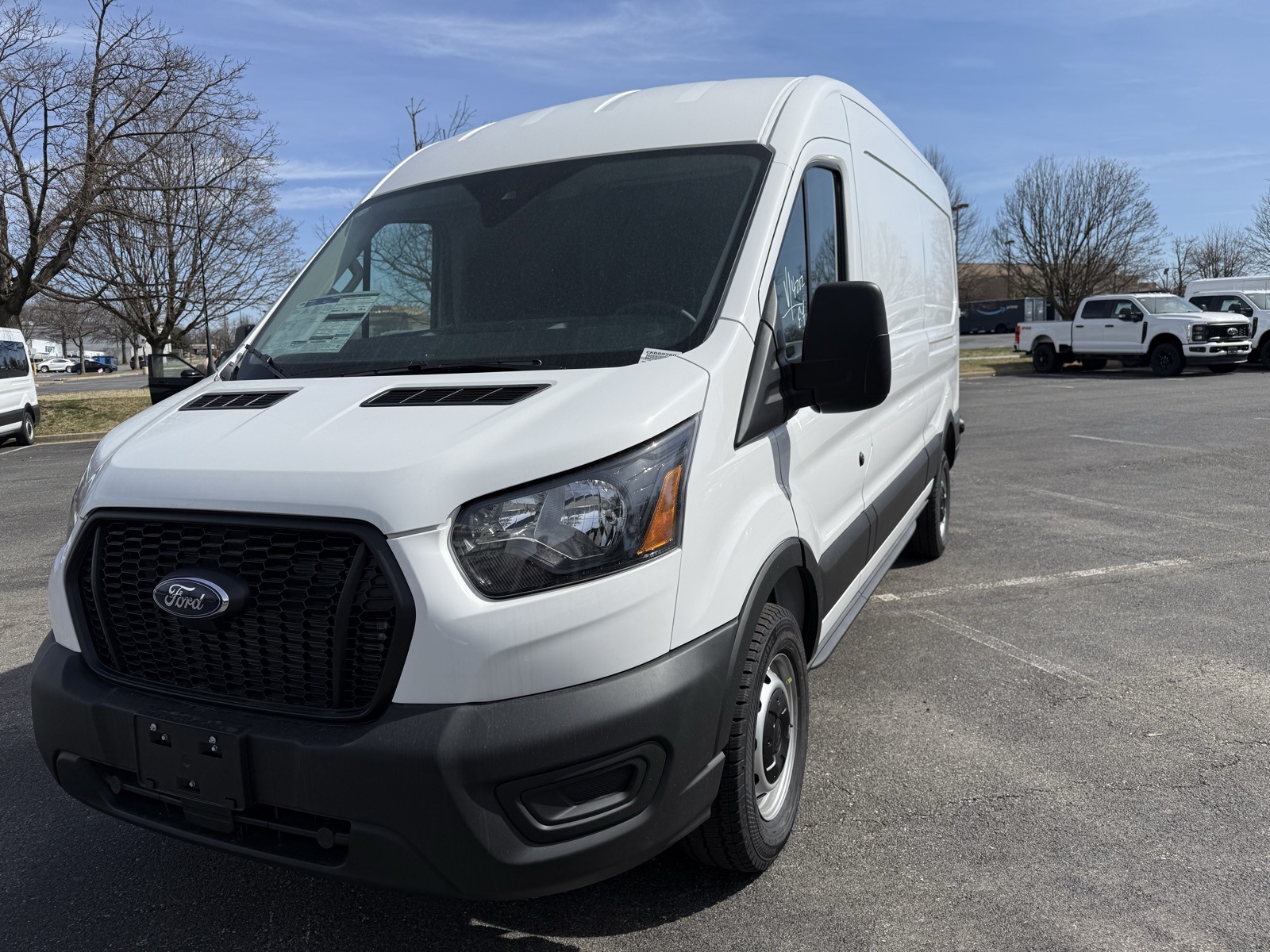 Transit Van 150 Medium Roof w/148-inch WB