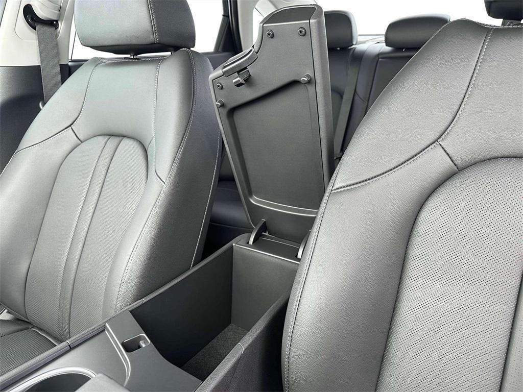 2025 Hyundai Sonata Hybrid Limited photo 18