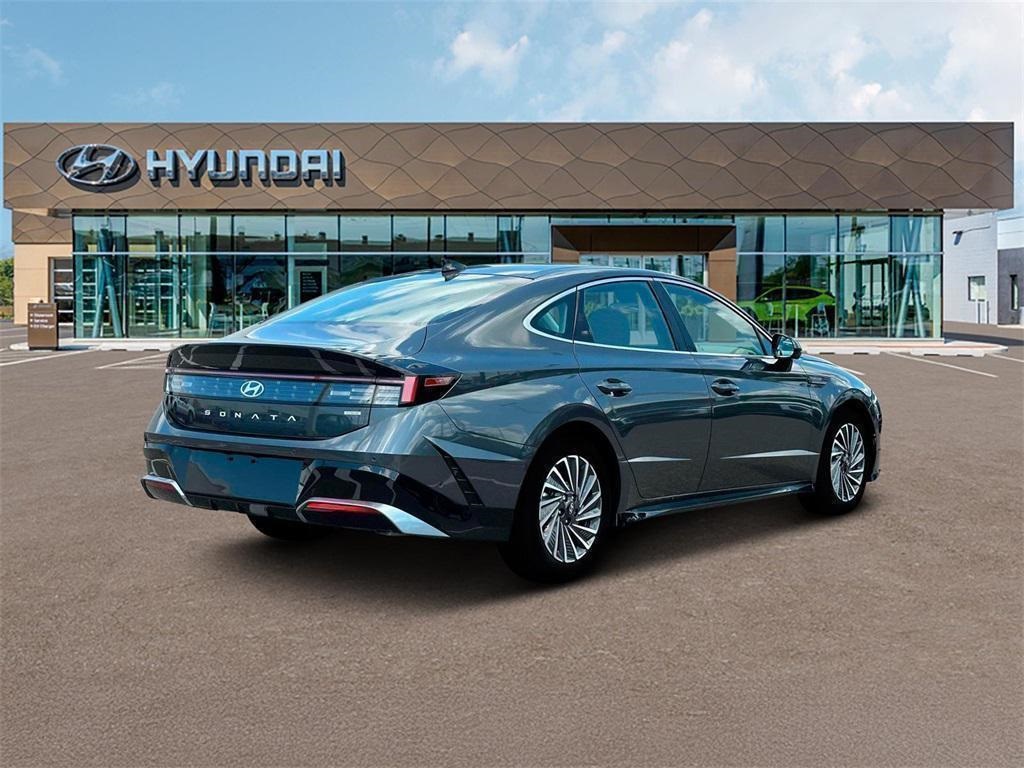 2025 Hyundai Sonata Hybrid Limited photo 7