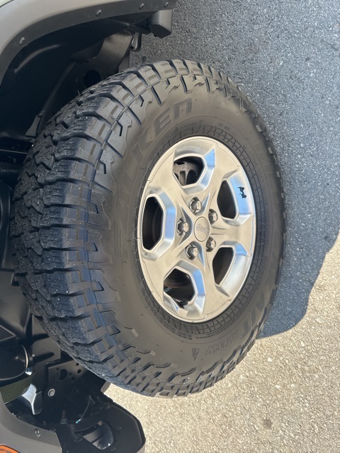 2021 Sarge Green Clearcoat Jeep Gladiator Sport 4X4 Truck