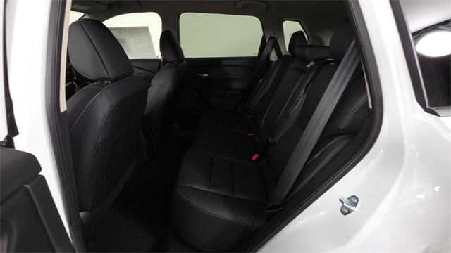 2025 Everest White Pearl Nissan Rogue SL FWD SUV
