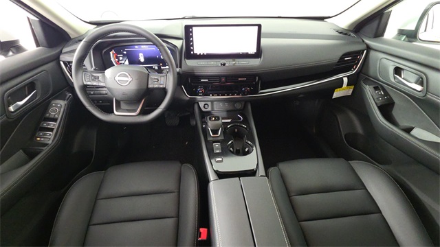 2025 Everest White Pearl Nissan Rogue SL FWD SUV