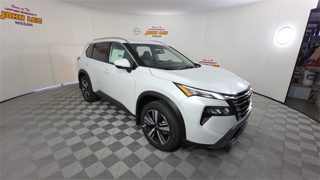 2025 Everest White Pearl Nissan Rogue SL FWD SUV
