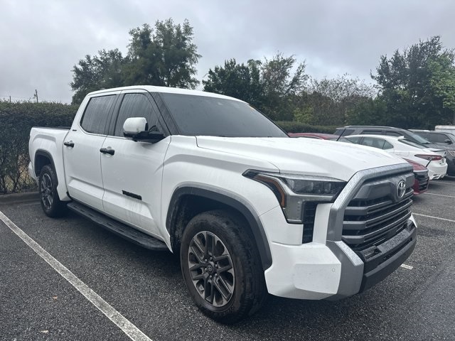 2025 Toyota Tundra Limited's photo