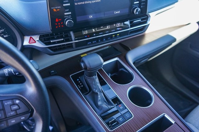 used 2024 Toyota Sienna car, priced at $38,388