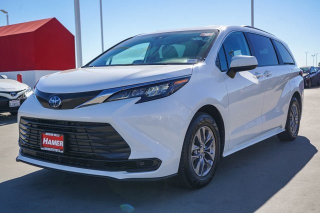 used 2024 Toyota Sienna car, priced at $38,388