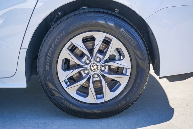 used 2024 Toyota Sienna car, priced at $38,388