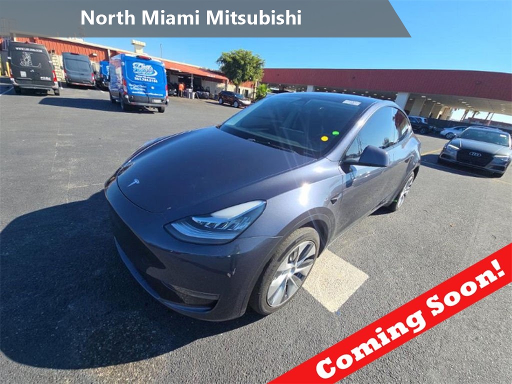 2023 Tesla Model Y Long Range's photo