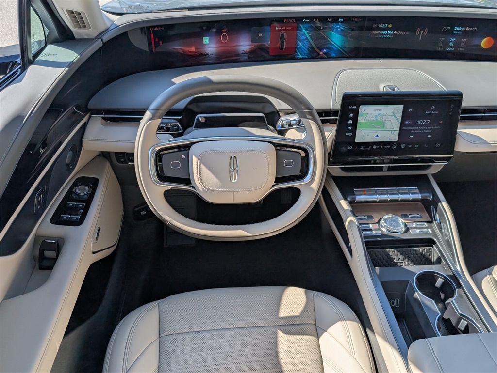 new 2025 Lincoln Nautilus car, priced at $63,474
