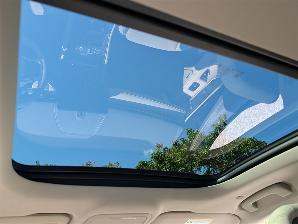 new 2025 Lincoln Nautilus car, priced at $63,474