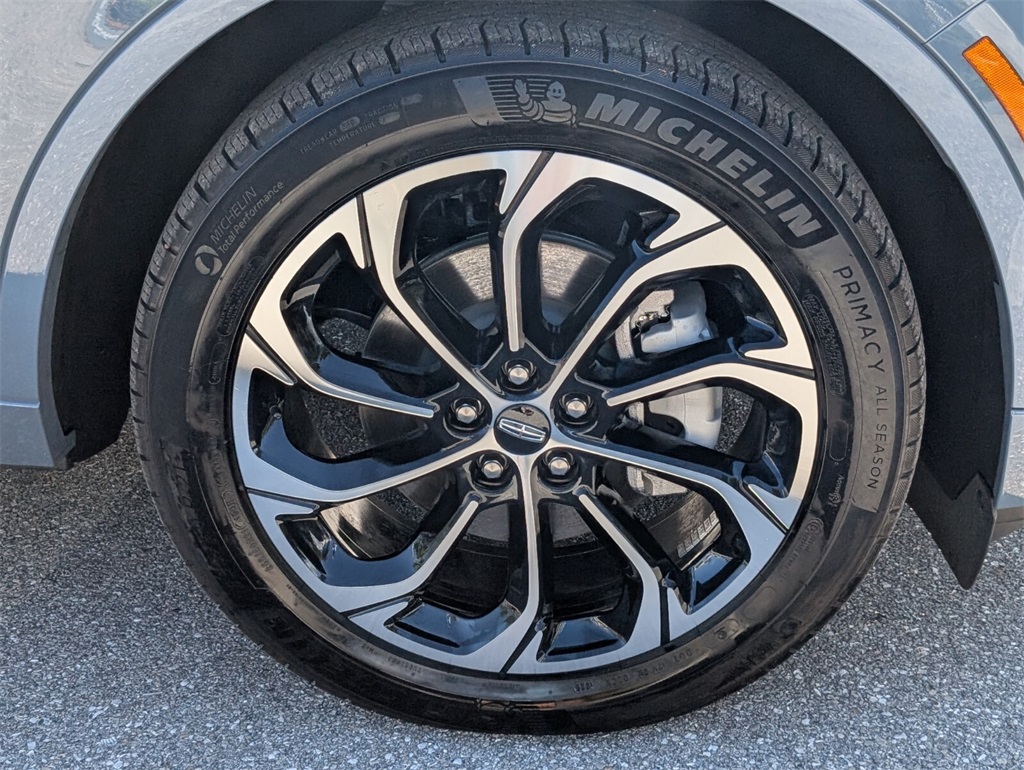 new 2025 Lincoln Nautilus car, priced at $63,474