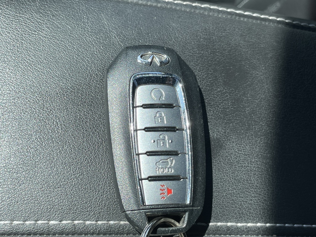 2022 Infiniti QX60 Sensory AWD photo 12