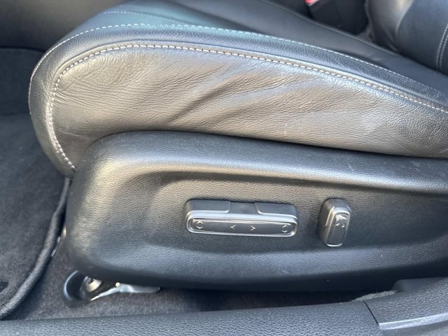 2021 Honda Insight Touring photo 8