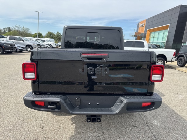 2025 Jeep Gladiator Sport S photo 7