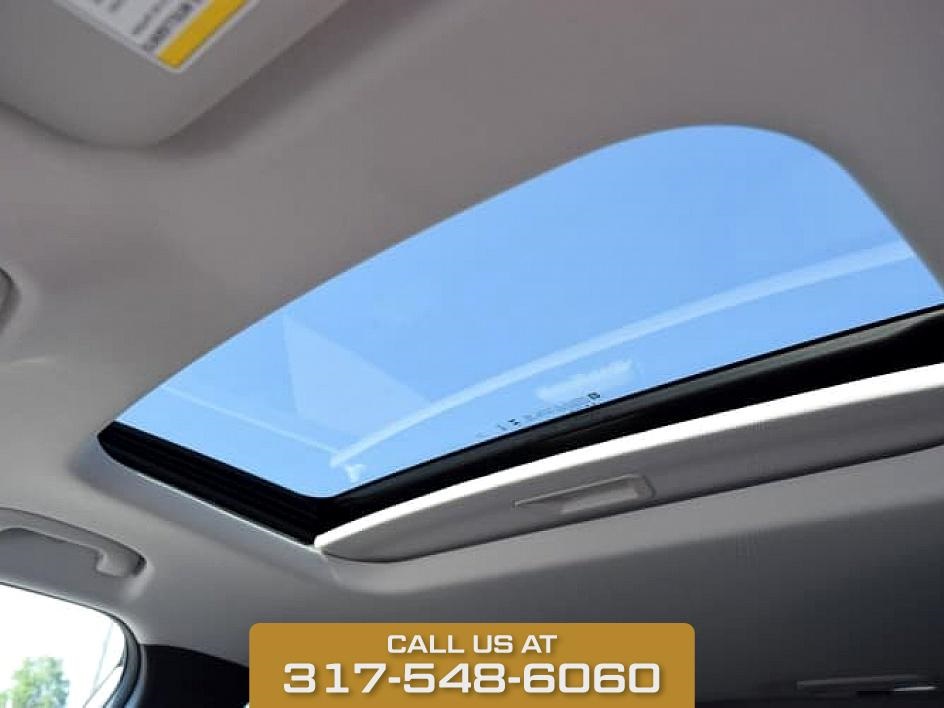 2025 Summit White Chevrolet Trax ACTIV FWD SUV