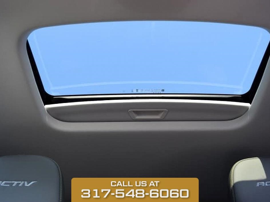 2025 Summit White Chevrolet Trax ACTIV FWD SUV