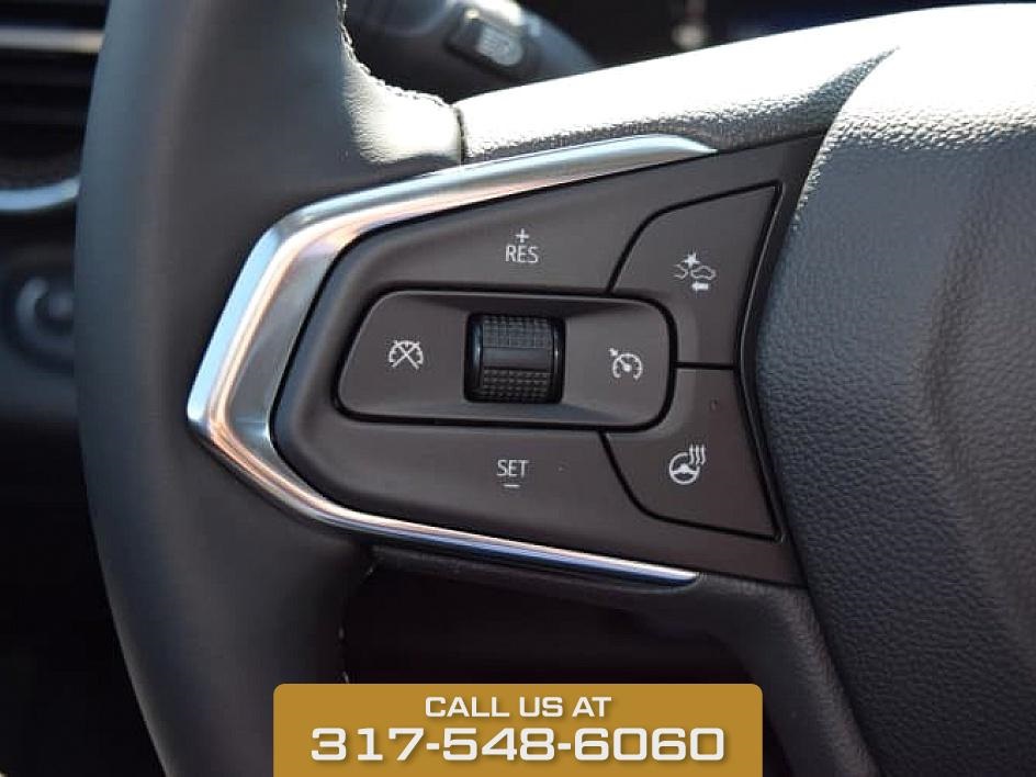 2025 Summit White Chevrolet Trax ACTIV FWD SUV