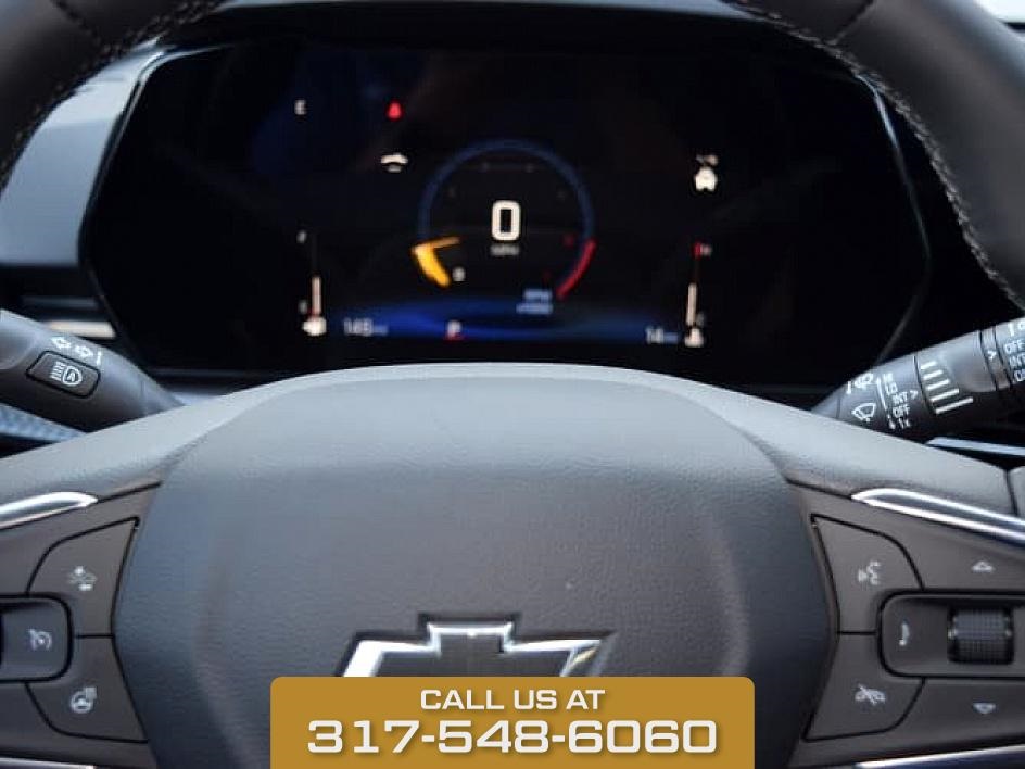 2025 Summit White Chevrolet Trax ACTIV FWD SUV