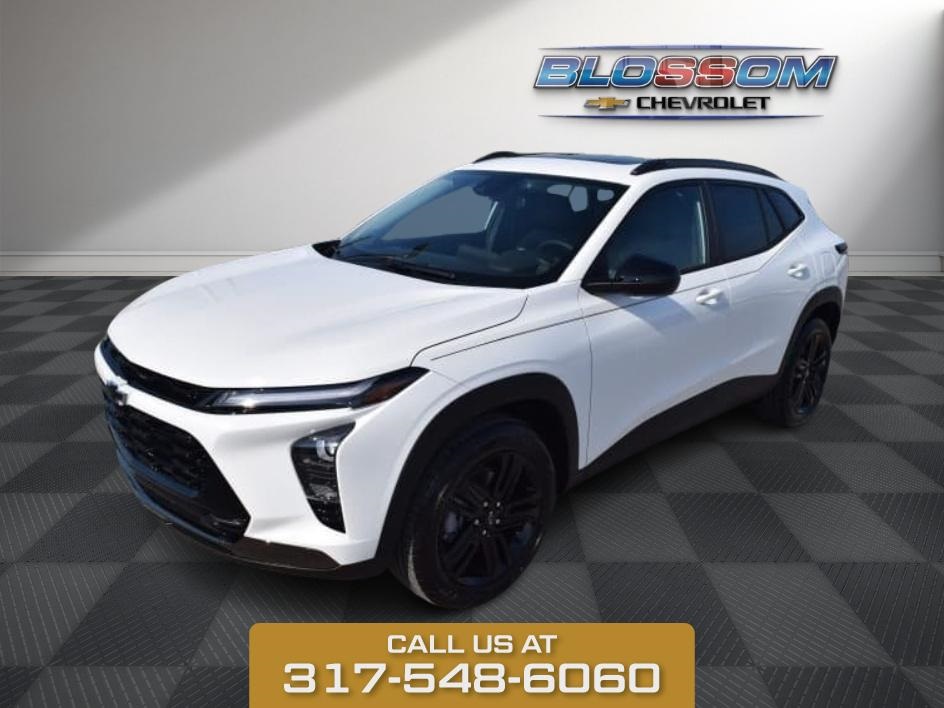 2025 Summit White Chevrolet Trax ACTIV FWD SUV