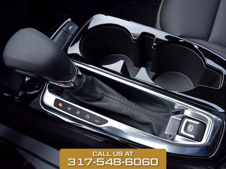 2025 Summit White Chevrolet Trax ACTIV FWD SUV