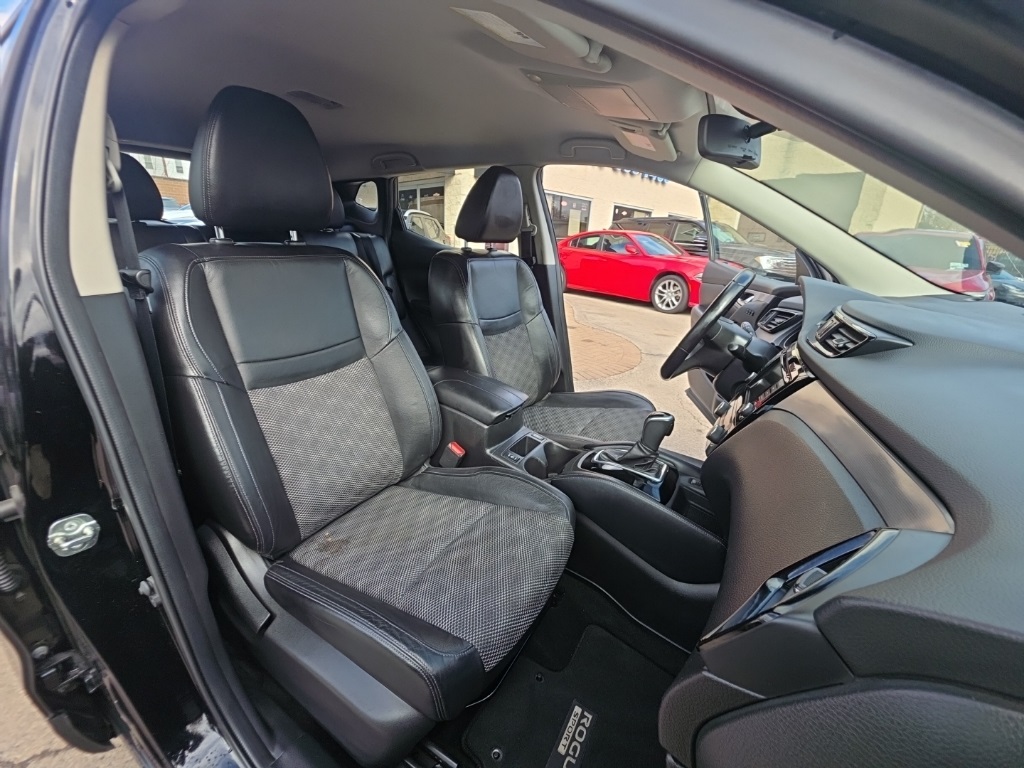 used 2020 Nissan Rogue Sport car, priced at $12,895