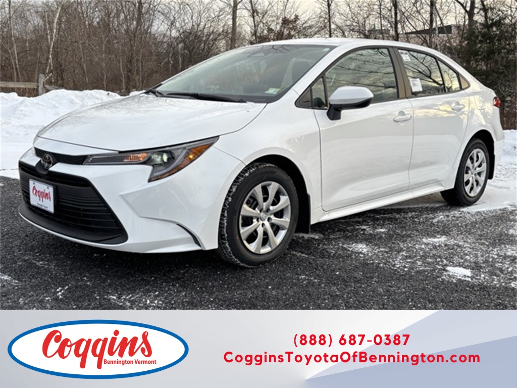 2026 Toyota Corolla LE's photo