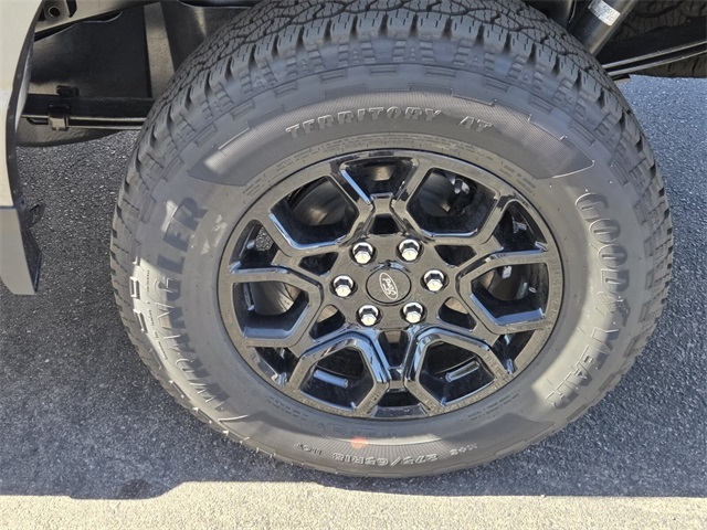 New 2025 Ford F-150 XLT 4D SuperCrew