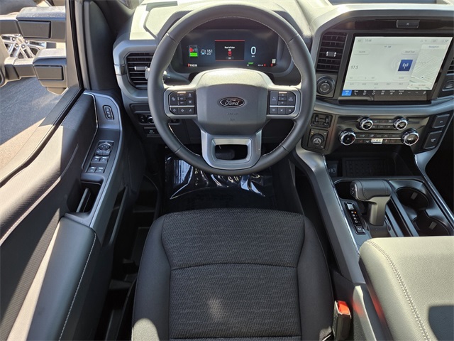 New 2025 Ford F-150 XLT 4D SuperCrew