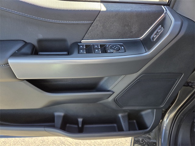 New 2025 Ford F-150 XLT 4D SuperCrew